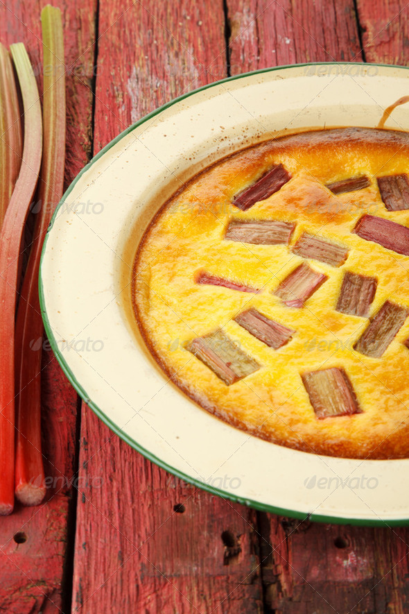 Rhubarb & saffron cream tart - Stock Photo - Images