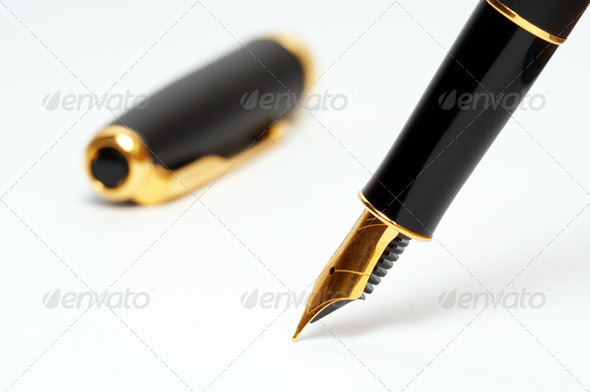 fountain pen on white background (Misc) Photo Download