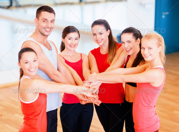 group of people in the gym celebrating victory (Misc) Photo Download