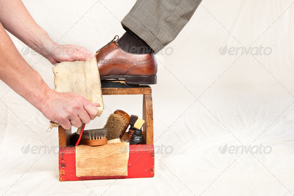 Antique shoe shine box and worker