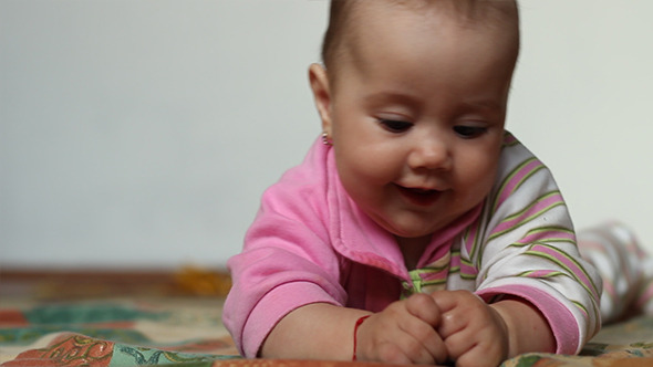 Baby Plays with Fingers Baby Plays with Fingers