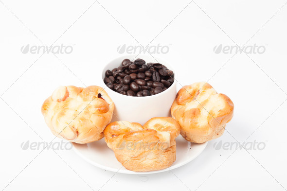 Roasted coffee beans in a glass (Misc) Photo Download