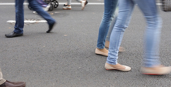 People Walking the City 4 People Walking the City 4
