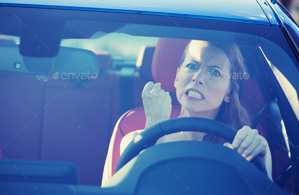 angry aggressive woman driving car (Misc) Photo Download