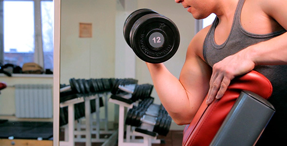 The Man Shakes His Biceps 1 The Man Shakes His Biceps 1