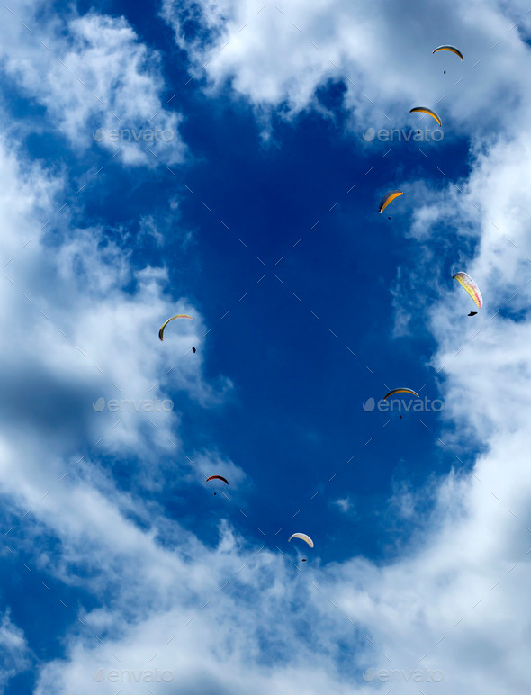 Paragliders in the air... (Misc) Photo Download