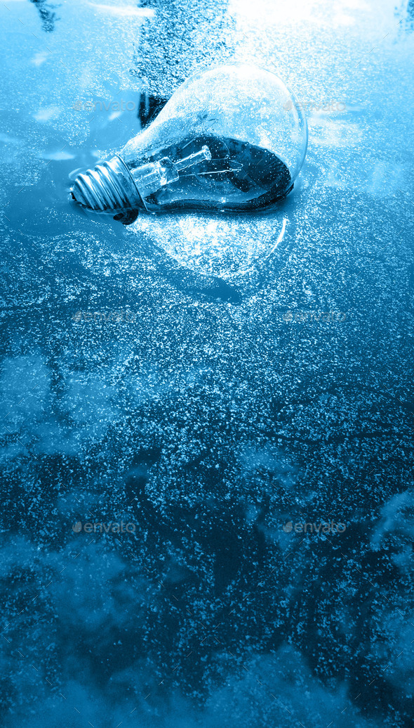 Blue bulb on water (Misc) Photo Download