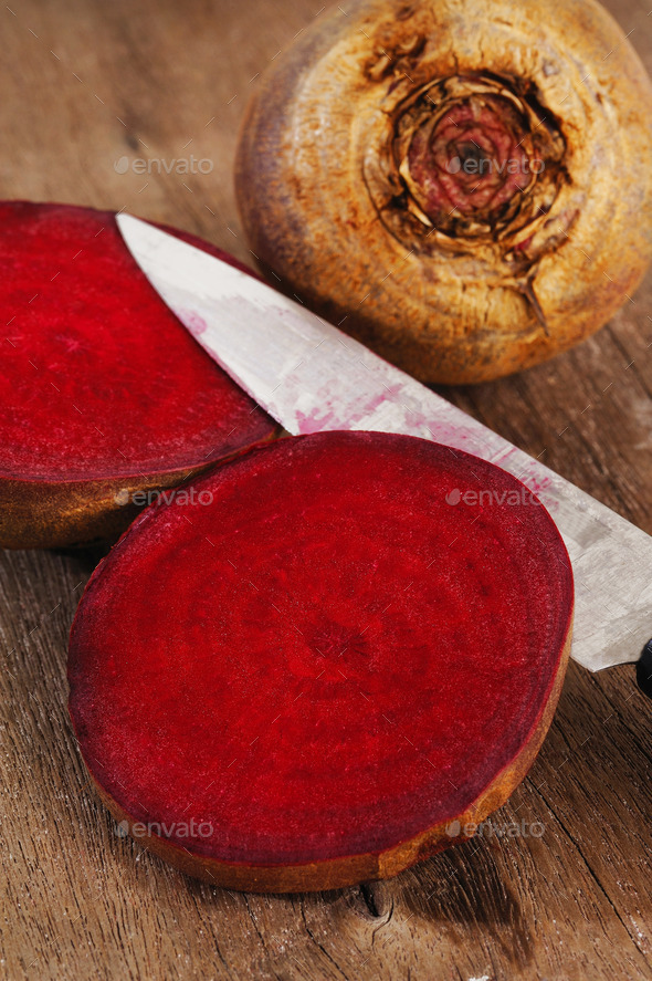 beet roots on wooden background (Misc) Photo Download