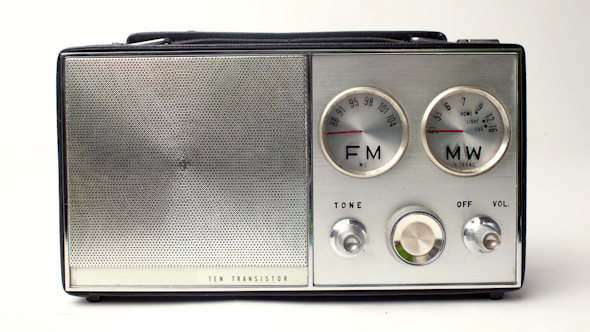 Vintage Little Radio 1 Vintage Little Radio 1