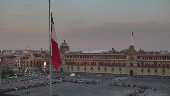 Zocalo Flag Mexico City Flag Change 1 Zocalo Flag Mexico City Flag Change 1