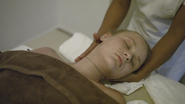 VideoHive Young Woman Getting Head Massage At Spa 10157133 VideoHive Young Woman Getting Head Massage At Spa 10157133