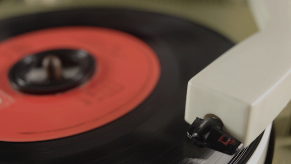 Portable Vintage Record Player 15 Portable Vintage Record Player 15