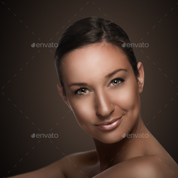 Beauty Portrait of Brunette Looking at Camera (Misc) Photo Download