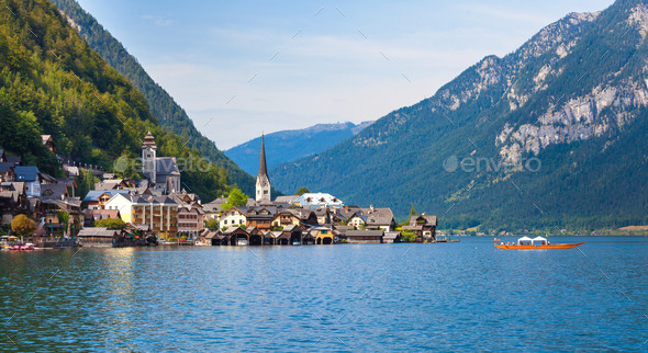 Panoramic view of Hallstatt village (Misc) Photo Download