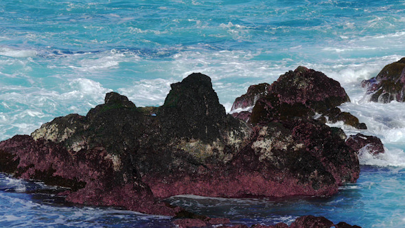 Waves Atlantic Ocean Breaking onto Rocks Waves Atlantic Ocean Breaking onto Rocks
