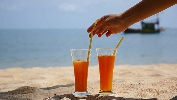 Juice and Beach Juice and Beach