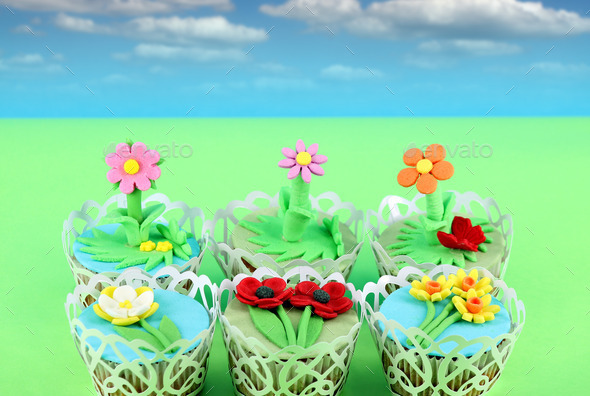 spring flowers sweet muffins cake (Misc) Photo Download