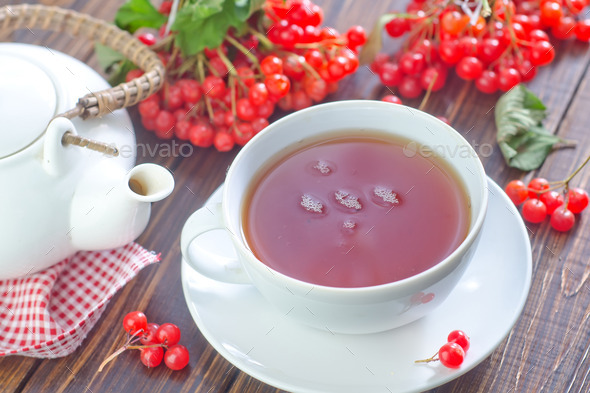 fresh tea in cup (Misc) Photo Download