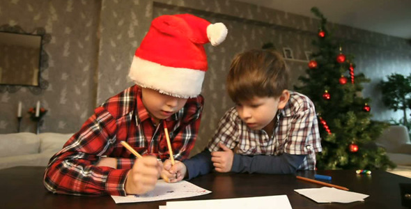 Sending Christmas Letter Sending Christmas Letter