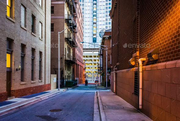 Alley in downtown Baltimore, Maryland. (Misc) Photo Download