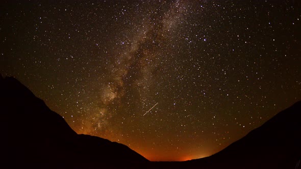 Perseids Meteor Shower In Mojave National Park 2 Perseids Meteor Shower In Mojave National Park 2