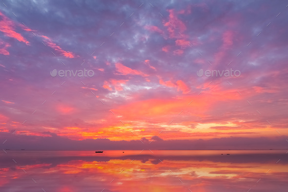 morning glow on sea (Misc) Photo Download