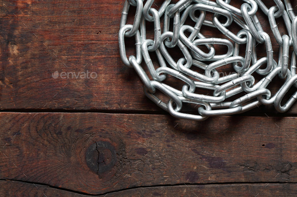 Chain On Wood (Misc) Photo Download