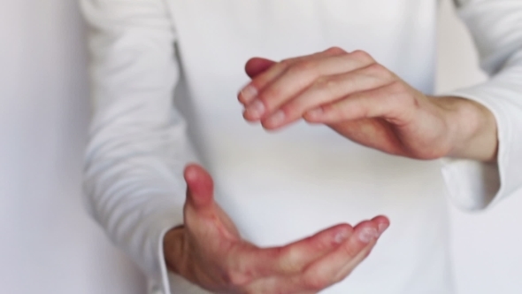 Hand gestures dating