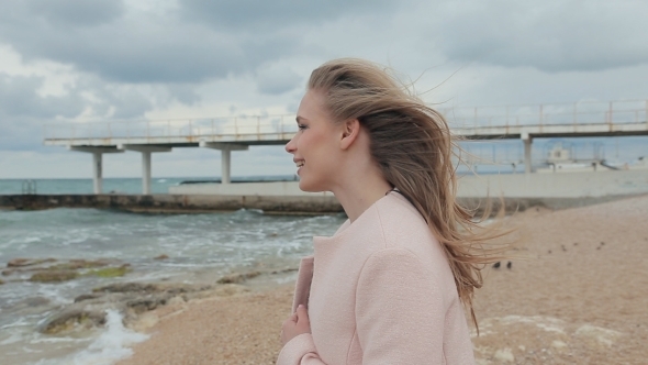 Sad Happy Girl Walking Along The Beach Sad Happy Girl Walking Along The Beach