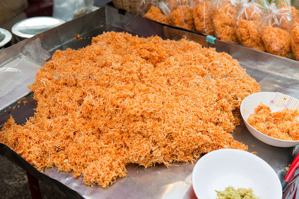 wok noodles at street market (Misc) Photo Download