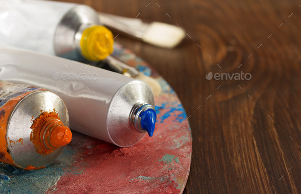 oil paint and brush on wood (Misc) Photo Download