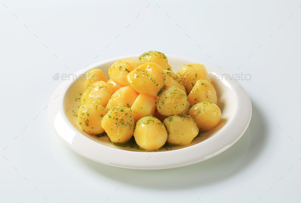 Potatoes with butter and parsley (Misc) Photo Download