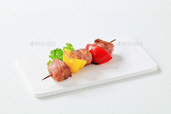 Chunks of grilled pork on wooden skewer (Misc) Photo Download