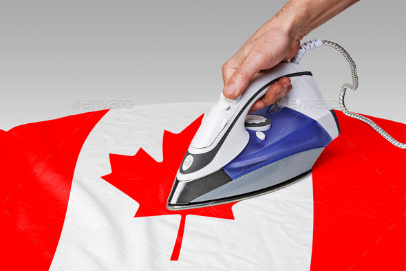 smooth out the wrinkles of Flag-Canada