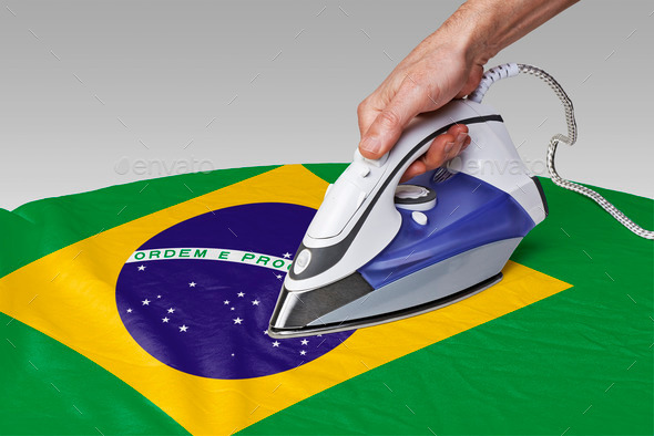 smooth out the wrinkles of Flag-Brazil