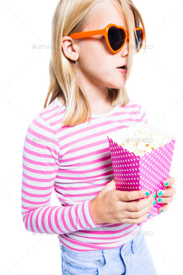 Girl eating pop corn (Misc) Photo Download