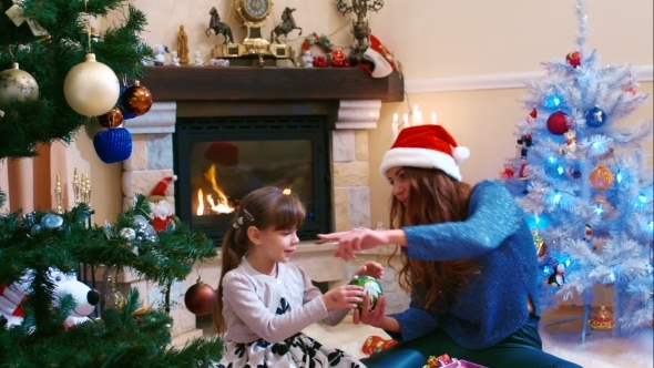 Sisters Decorating Christmas Tree