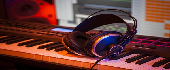 Photodune-5382235-headphones-in-a-home-studio-m