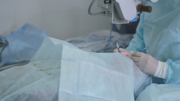 VideoHive Hands In Surgical Gloves Performing Surgery Using Sterilized Equipment 17011760 VideoHive Hands In Surgical Gloves Performing Surgery Using Sterilized Equipment 17011760