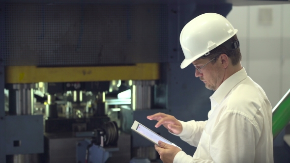 Videohive Engineer Using Tablet 17315622