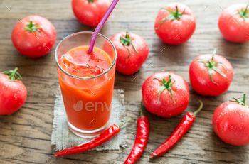 Photodune Tomato juice with fresh tomatoes 18753186
