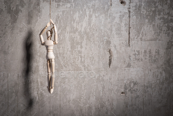 Photodune Wooden figure of human in a hangmans loop 18780141