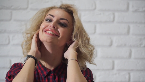detail video slow motion close blonde woman licks lips poses stock fooe detail video slow motion close blonde woman licks lips poses stock fooe