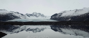 A glacial reflection