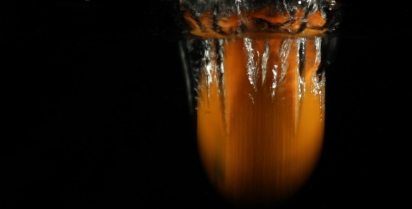 Fresh Orange In Water Fresh Orange In Water
