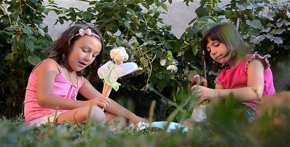 Girls Playing With Dolls Girls Playing With Dolls