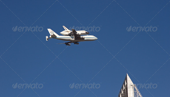 Space Shuttle Endeavour Over Sacramento California