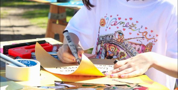 Girl Drawing Outdoors Girl Drawing Outdoors