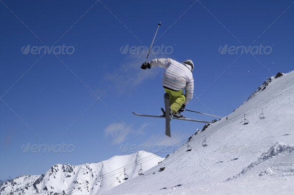 Freestyle skiing