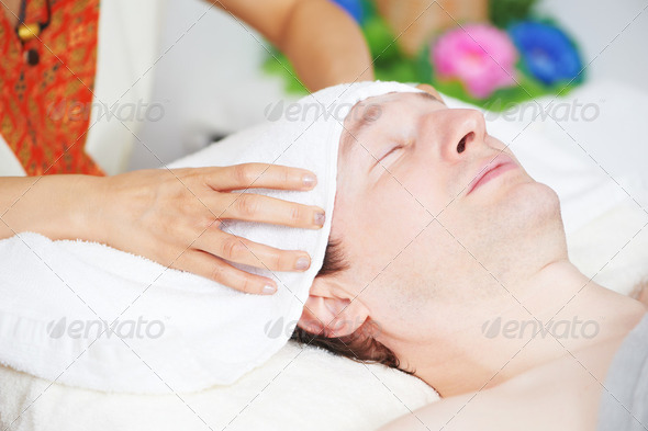 Traditional thai massage health care head kneading